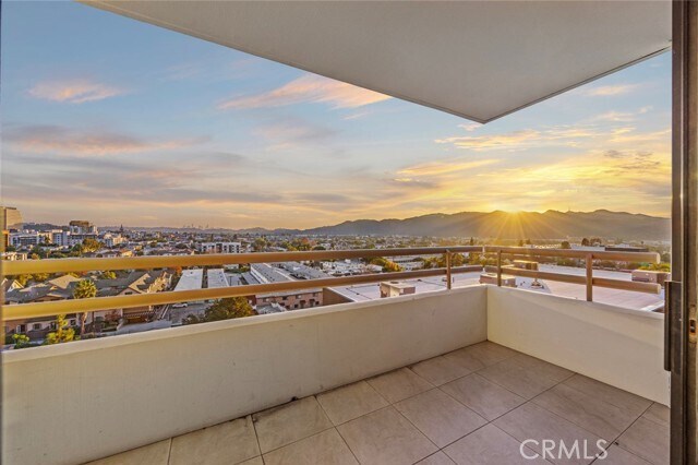 Building Photo - 343 Pioneer Dr