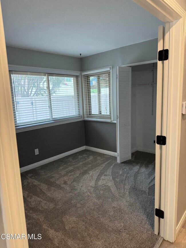 Building Photo - 1652 Orinda Ct
