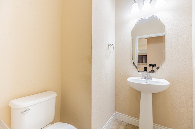 Building Photo - 3922 Retreat Run