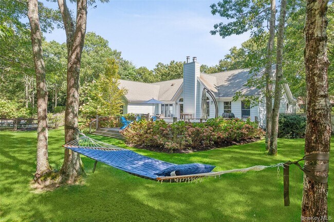 Building Photo - 14 Hildreth Rd S