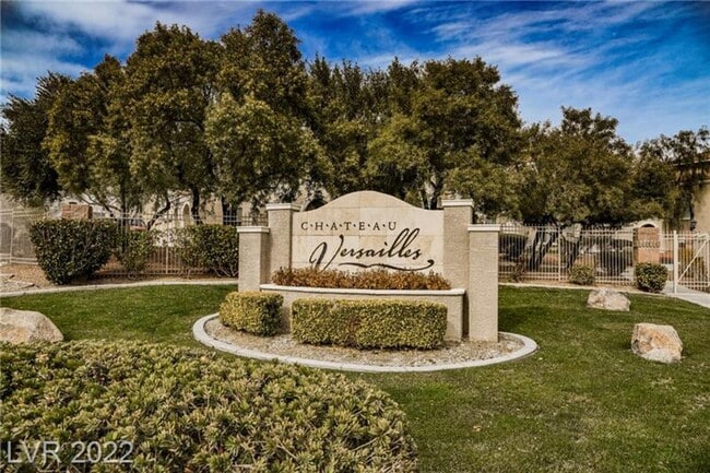 Building Photo - Americana Property Mgmt - Luxury condo 1b - 1b near Summerlin