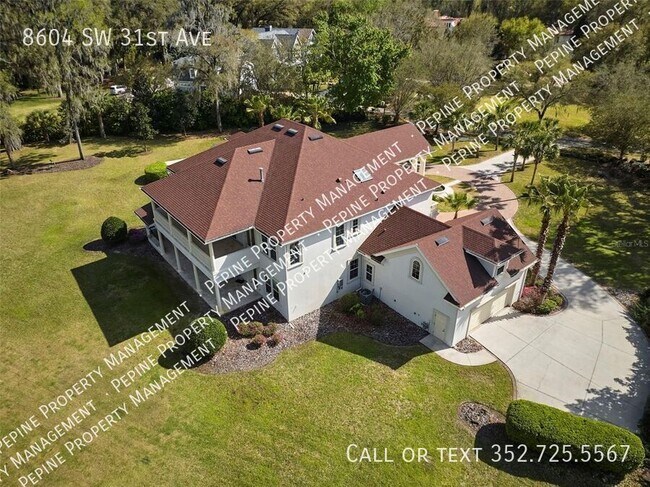 Building Photo - 8604 SW 31st Ave