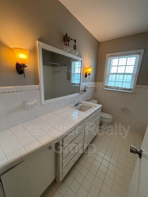 Building Photo - 3533 Leith Ln