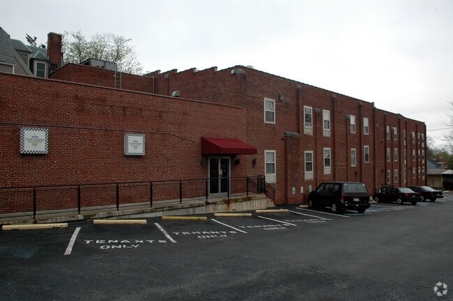 Building Photo - King Theatre Apartments