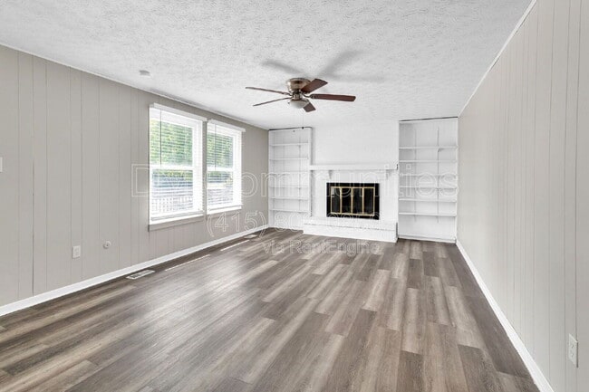 Building Photo - 2411 Blue Rock Blvd