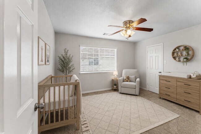 Building Photo - 21915 Sunvolt Ct