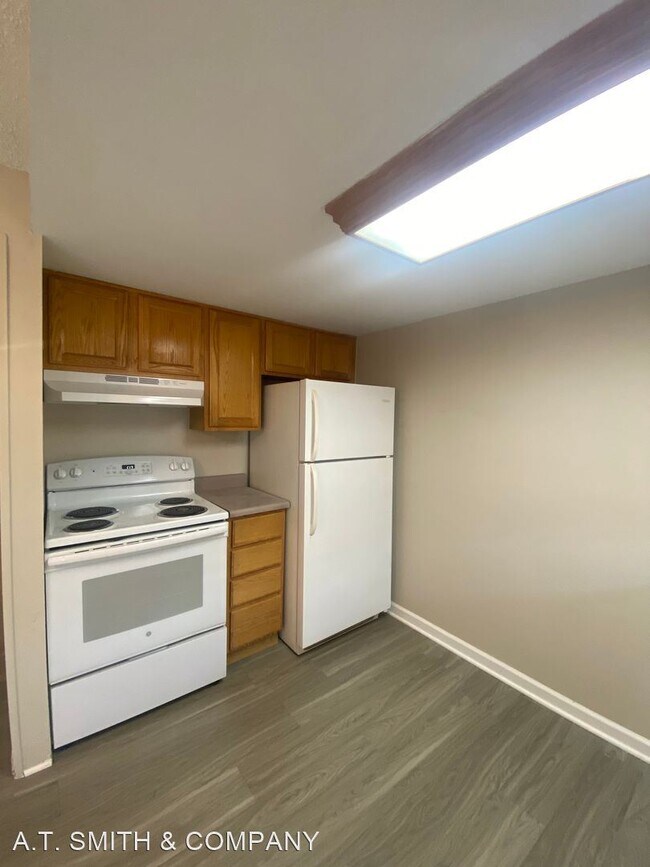 Building Photo - 2 br, 1.5 bath House - 1791 Quail Street