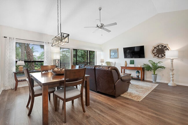 Building Photo - 11863 Wimbledon Cir