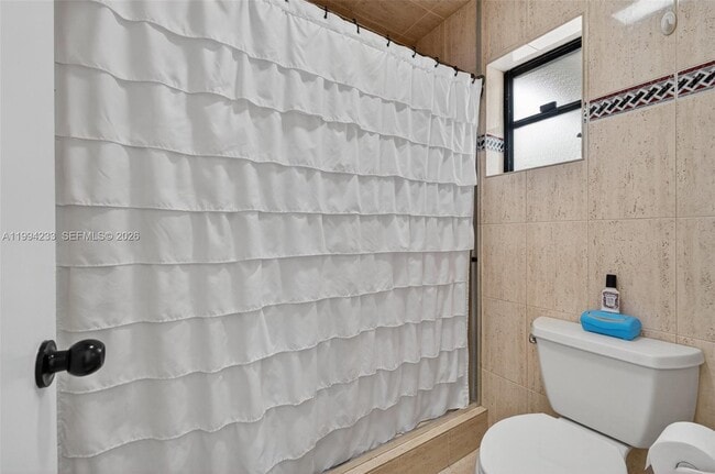 Building Photo - 2385 SW 131st Pl