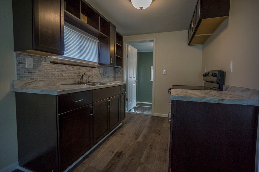 New kitchen - 117 Cherry St