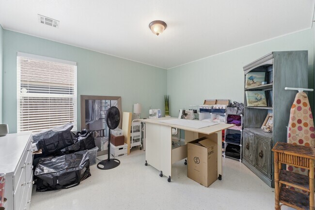 Building Photo - 15208 E 108th Pl N