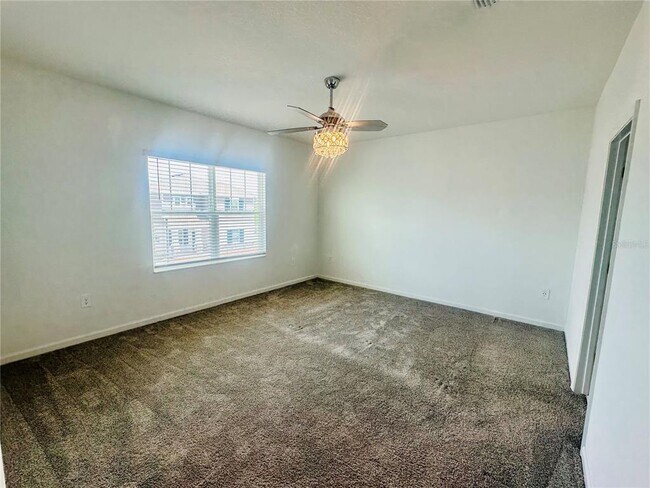 Building Photo - 6452 Sprucepine Ln
