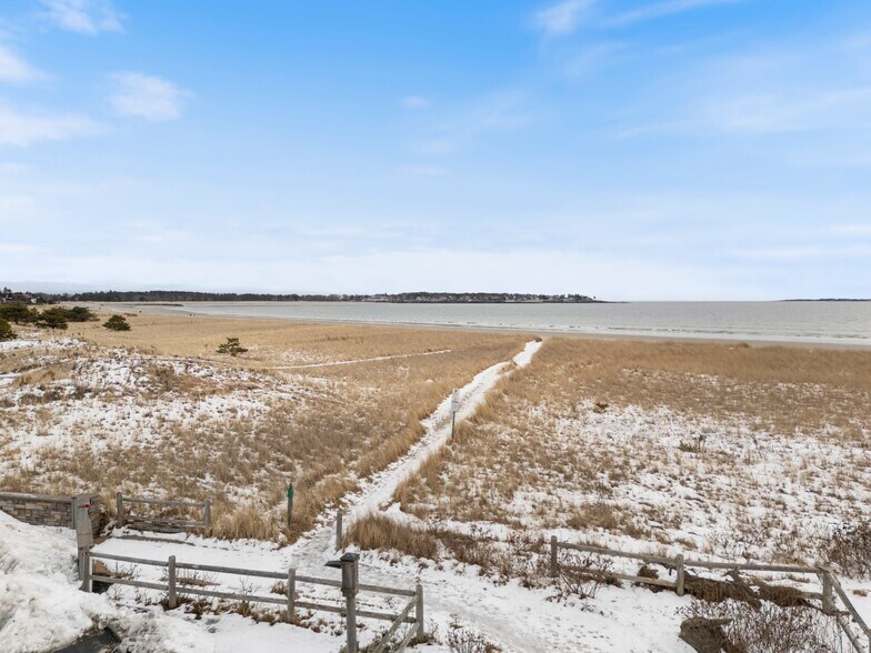 Building Photo - 3 King St