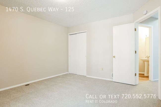 Building Photo - 1470 S Quebec Way