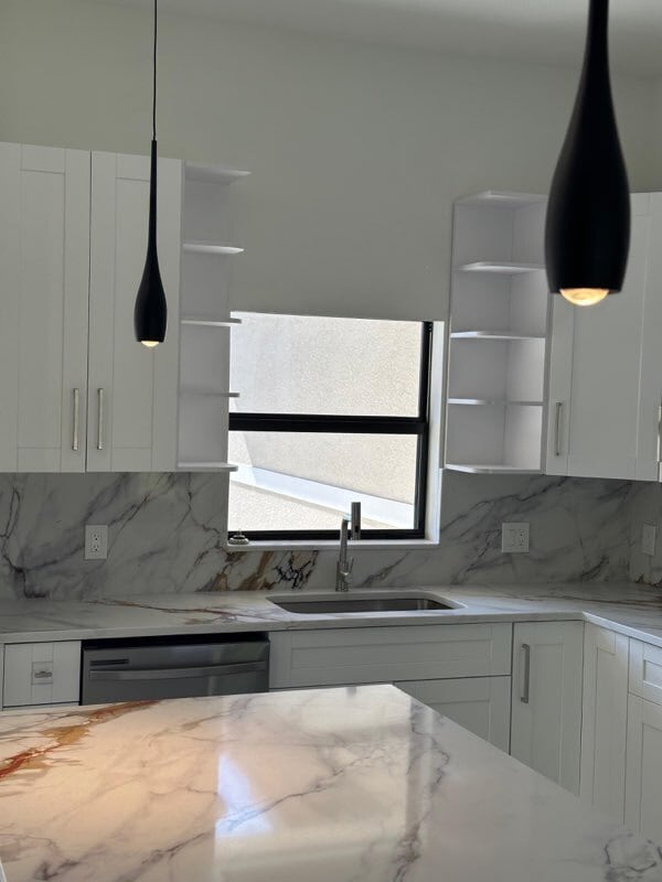 Building Photo - 4208 10th St SW