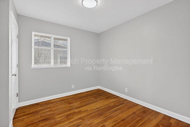 Building Photo - 10201 Gourock Dr