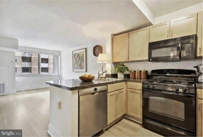 Building Photo - 800 4th St SW