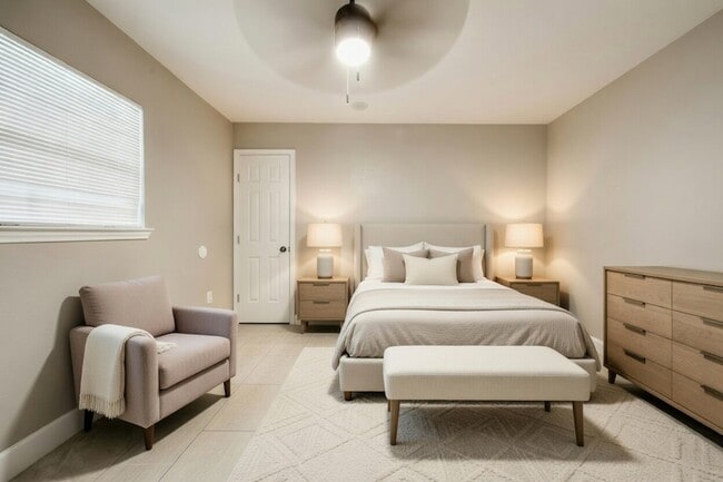 Building Photo - 365 Audrey Ln