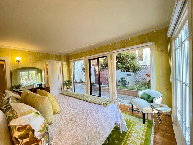 Building Photo - 189C-F-TL-CS