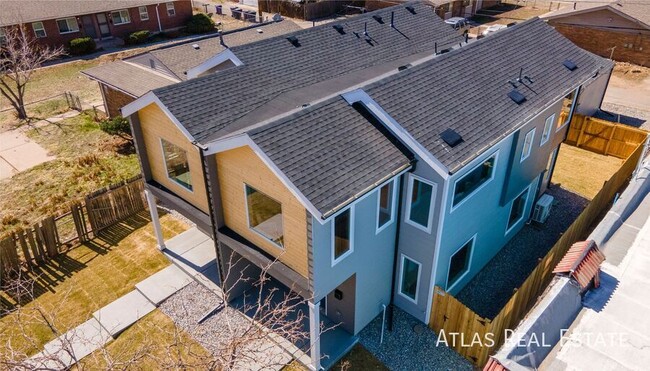 Building Photo - Brand New Home in North Denver