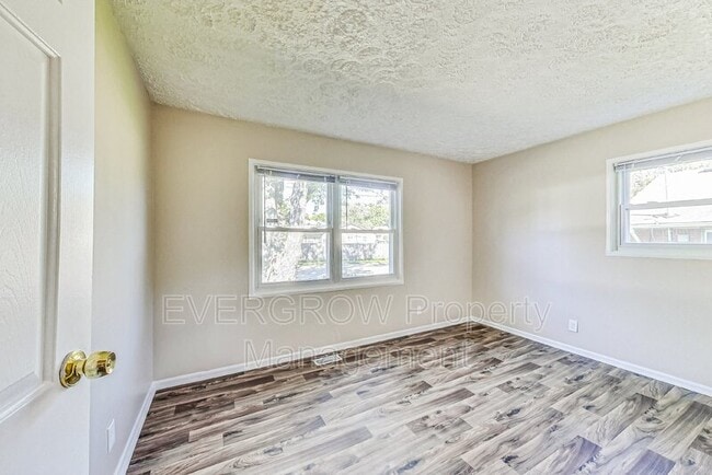 Building Photo - 3541 N Wittfield St