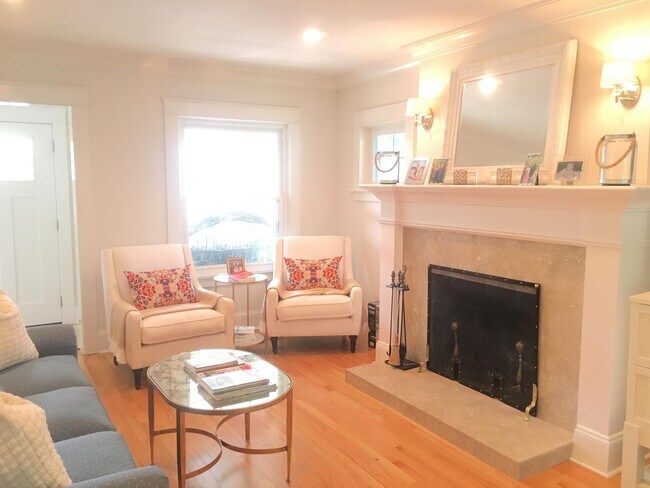 Building Photo - 5 Oakland Terrace