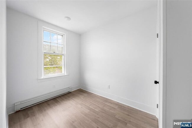 Building Photo - 7420 4th Ave