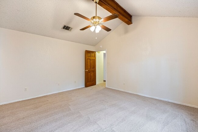 Building Photo - Lovely 3 Bedroom, 2 Bathroom in North Central Austin!!!