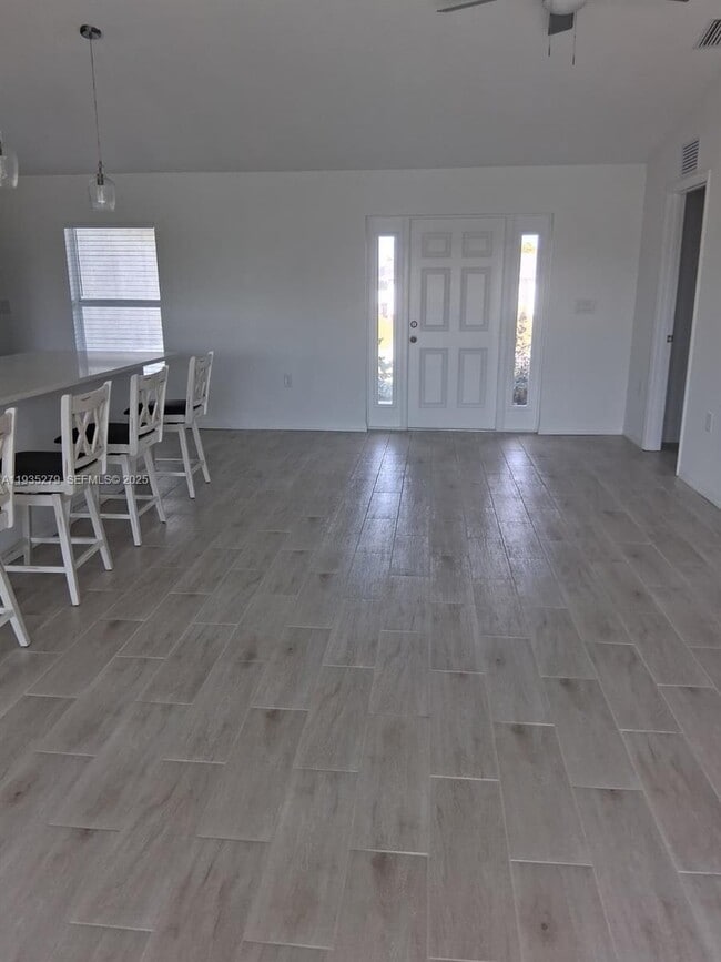 Building Photo - 1828 NW 30th Terrace