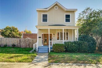 Building Photo - Quiet Cozy Northside Home for Rent