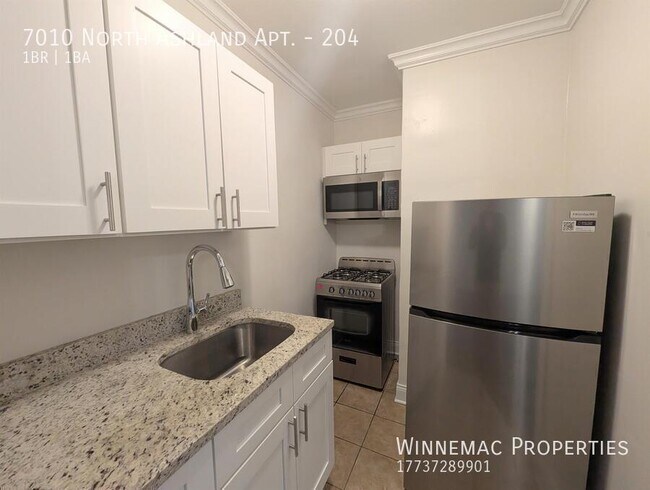 Building Photo - 7010 N Ashland Ave