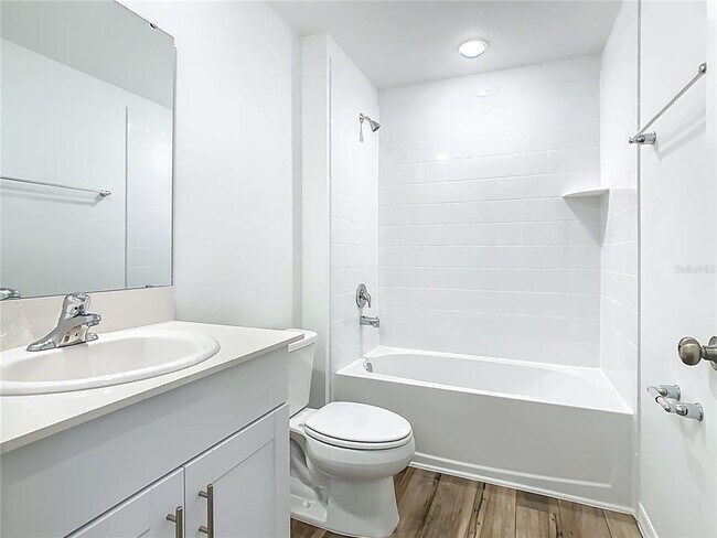 Building Photo - 4711 Rolling Lk Ln