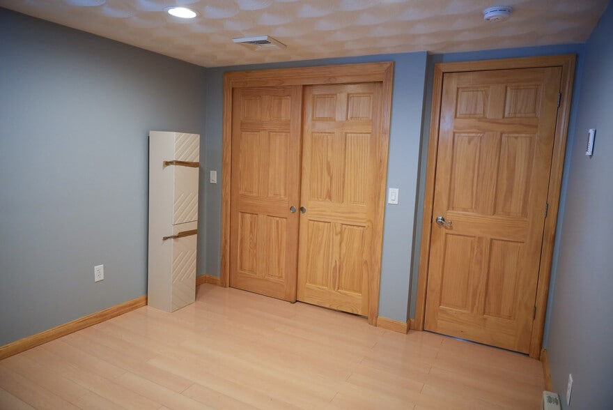 Building Photo - 14 Amory St