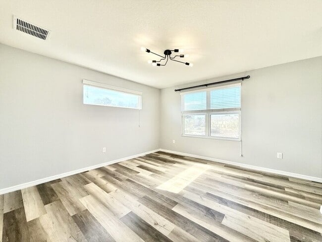 Building Photo - 7031 White Treetop Pl