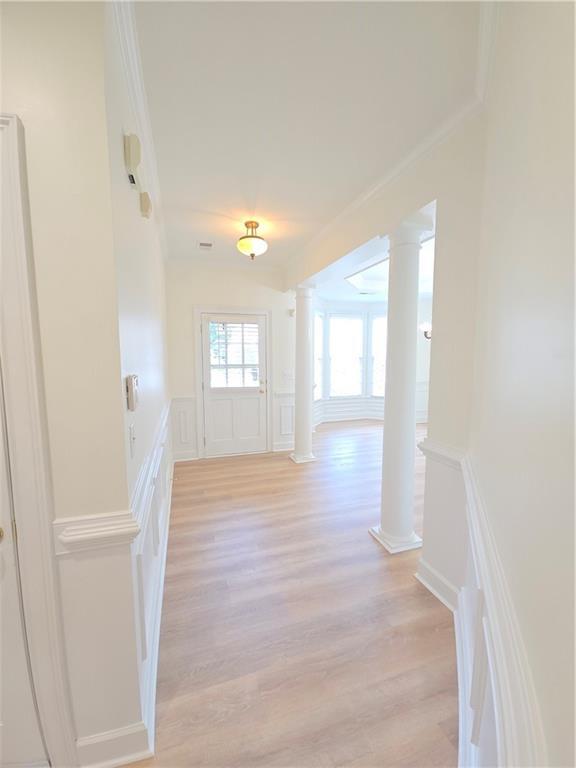 Building Photo - 12592 Waterside Dr