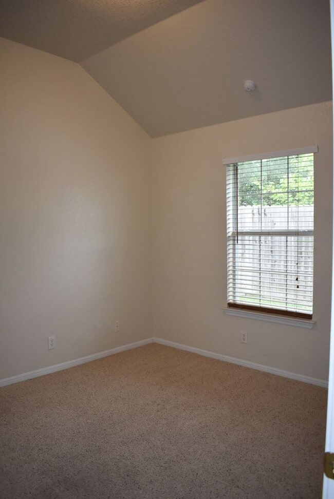 Building Photo - Central Texas Expressway Suite 100, Harker Heights, TX 76548.