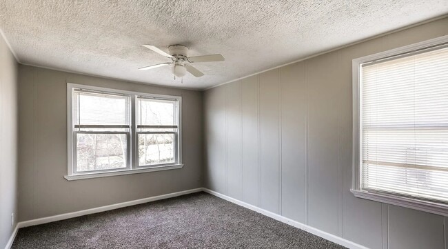 Building Photo - 9924 Richmond Dr