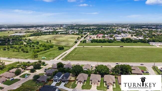 Building Photo - Available Now: The West Fort Worth Duplex You've Been Waiting For