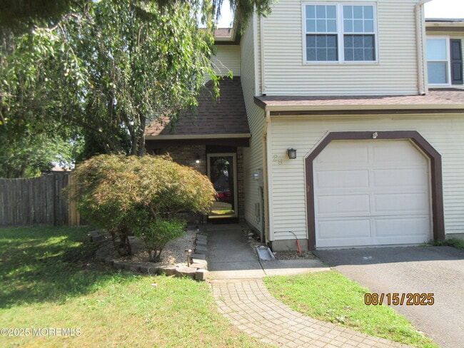 Building Photo - 29 Longbrook Ln