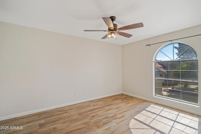 Building Photo - 1717 E Union Hills Dr
