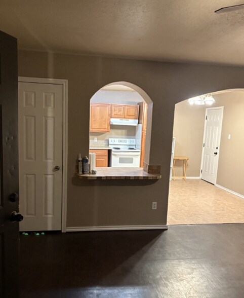 Building Photo - 2425 22nd Pl