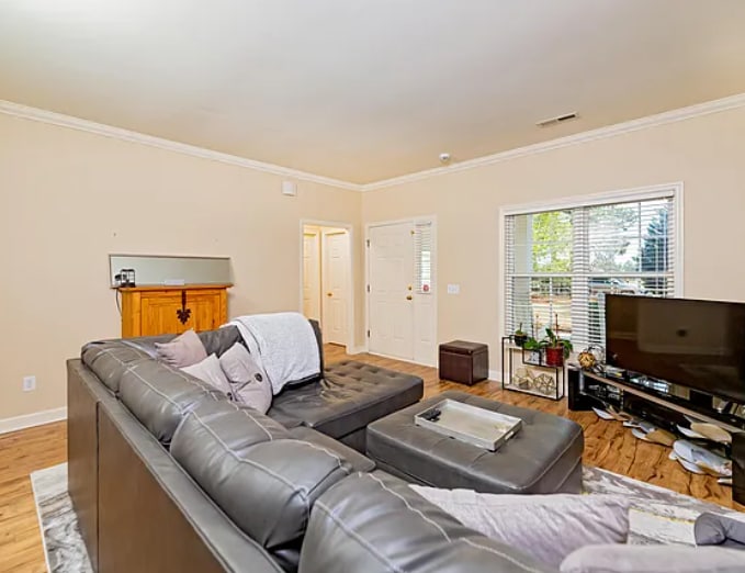 Living Area (2/2) - 490 Sheldon Rd