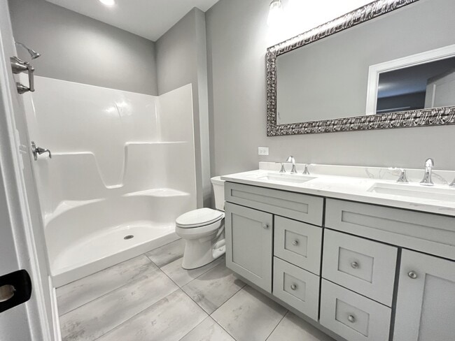 Building Photo - 517 Cobblestone Cir