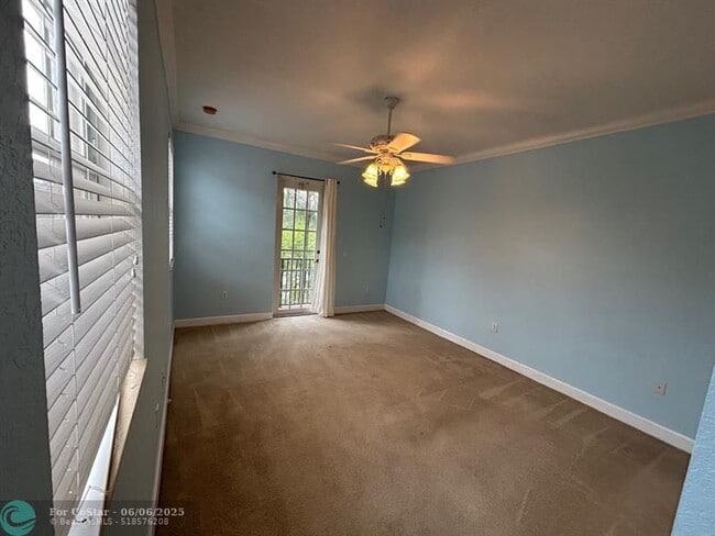 Building Photo - 8713 Buckskin Manor