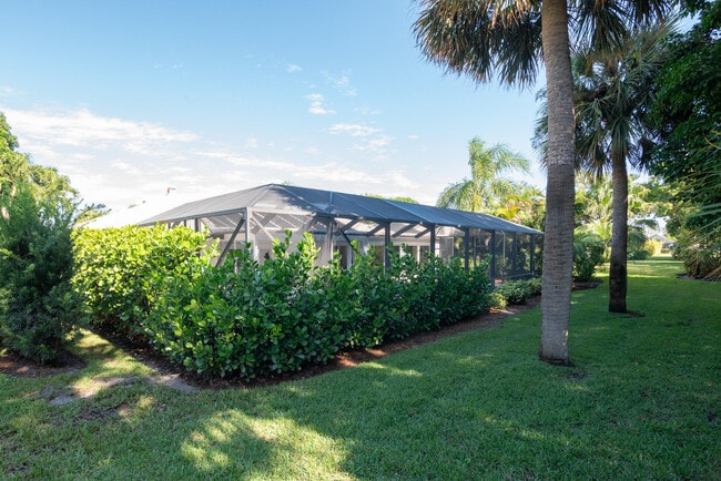 Building Photo - 3372 SE Court Dr