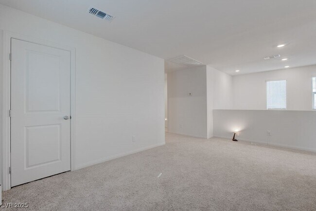 Building Photo - 4603 Sapphire Crst Ave