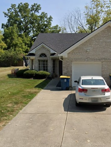 Building Photo - 10717 N Park Ave