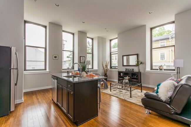 Building Photo - The Residences at 3640