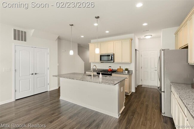 Building Photo - 43474 Chancellor Ln