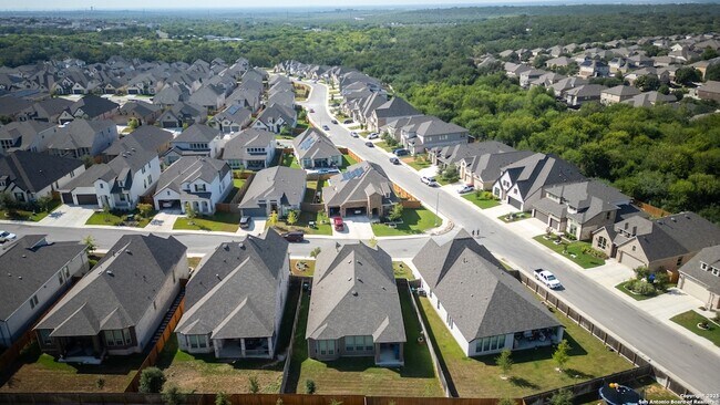 Building Photo - 12231 Old Gage Rnch